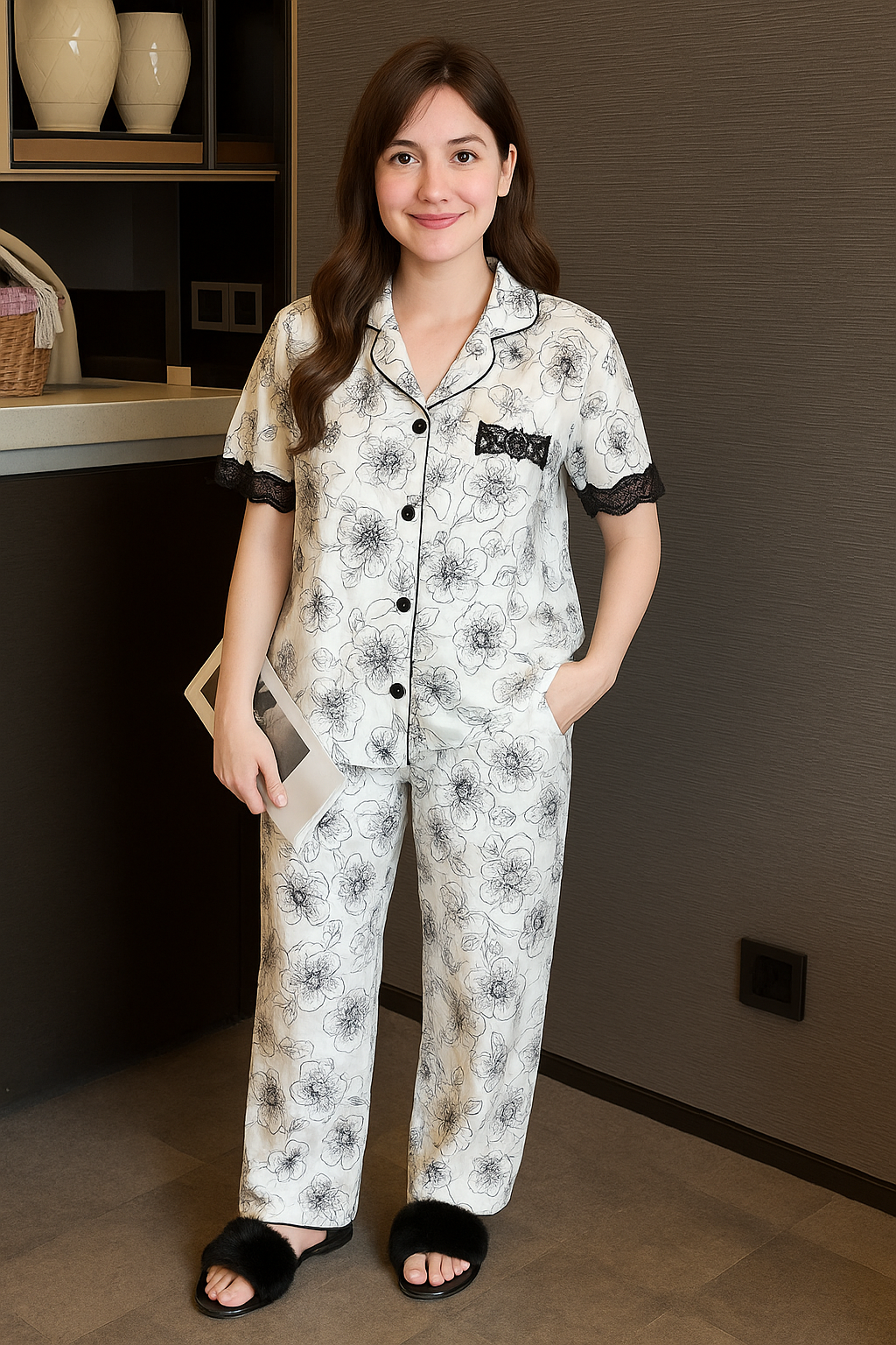 Chic Summer Short-Sleeve Pajama Set for Women - Ink Painting & Lace Trim