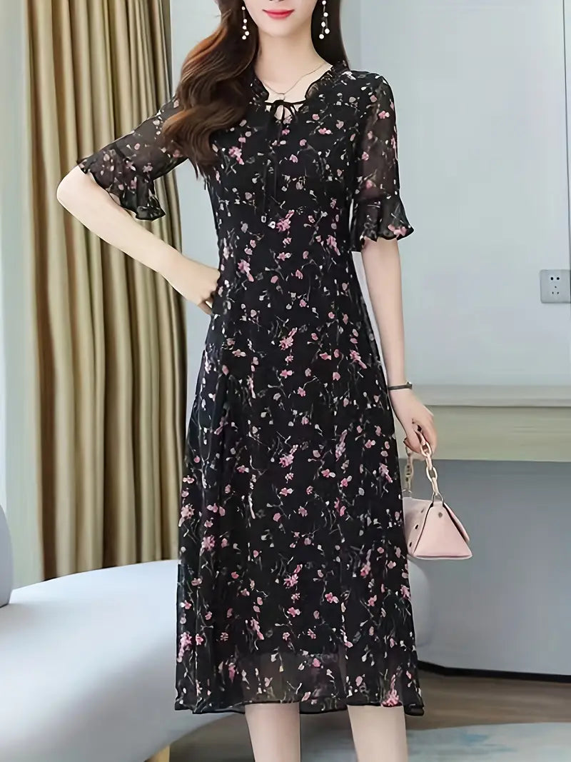 Grace Loop – Elegant Printed Casual Dress for Women