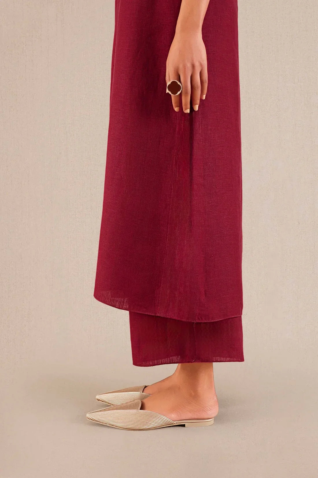 Parineeti Chopra styled Reddish Maroon Linen Kurta Set