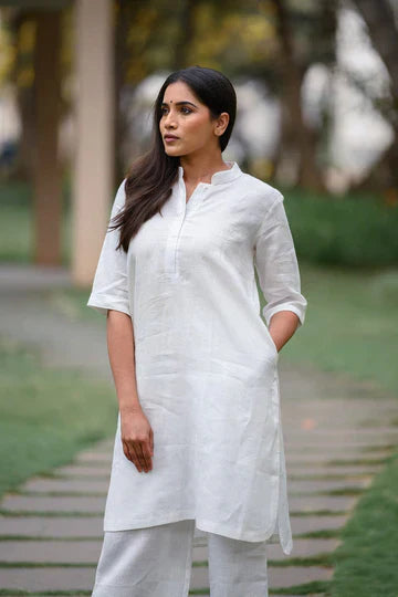 Shilpa Shetty Styled Vanilla Linen Kurta Set