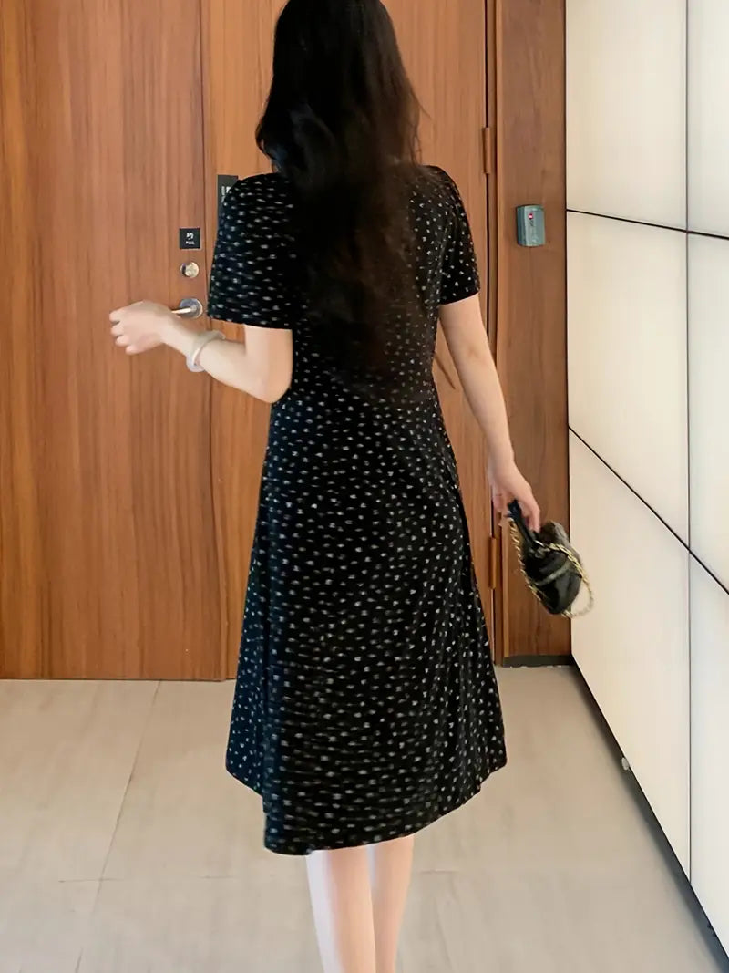 Grace Loop – Elegant Printed Casual Dress for Women