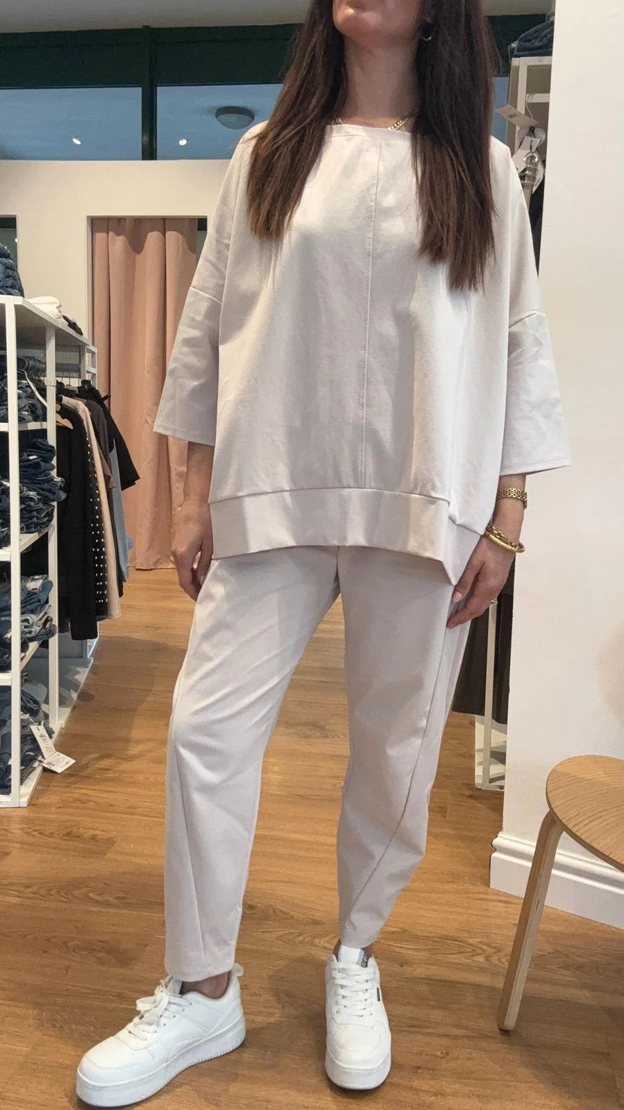 Agostina Primavera Cordset