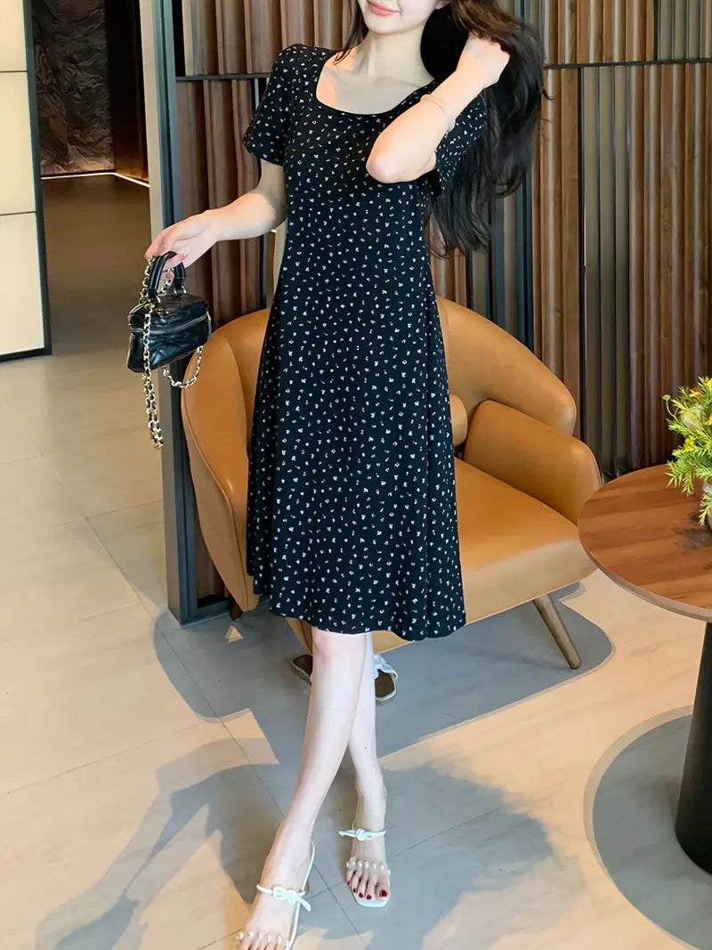 Grace Loop – Elegant Printed Casual Dress for Women