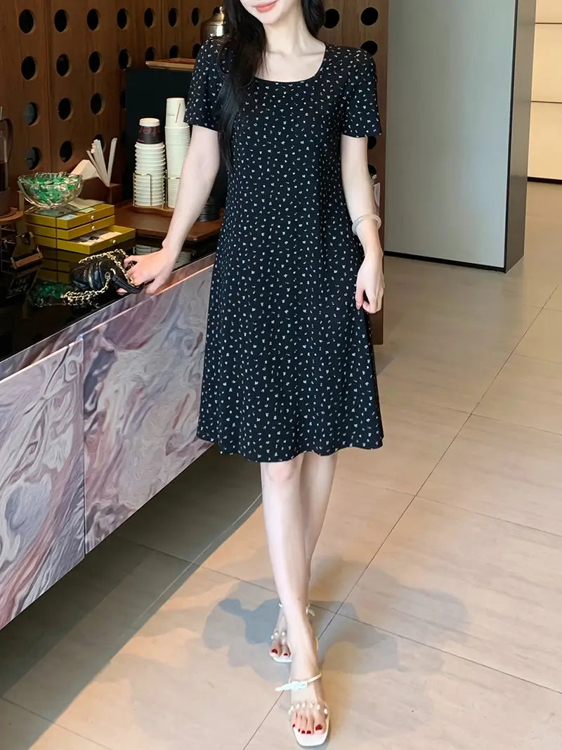 Grace Loop – Elegant Printed Casual Dress for Women